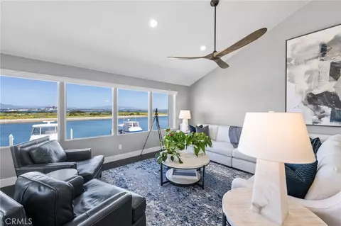6 Kingston Ct E, Coronado, CA 92118
