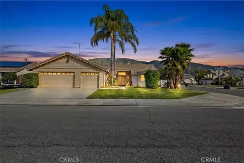 1413 Sunswept Dr, San Jacinto, CA 92582