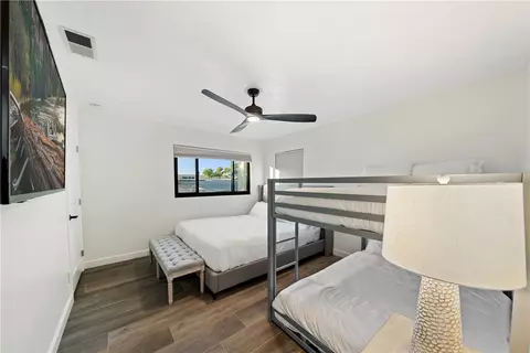 Bedroom - 33851 Madera De Playa, Temecula, CA 92592 photo 4 of 4