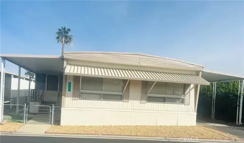 260 N Lyon #110, Hemet, CA 92543