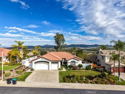 42729 Settlers, Murrieta, CA 92562