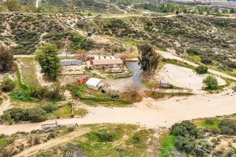 44000 Sandstone Rd, Aguanga, CA 92536