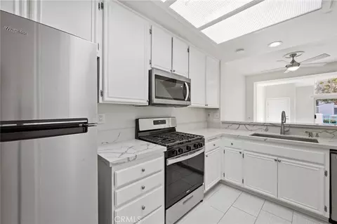Kitchen - 29525 Cara, Temecula, CA 92591 photo 2 of 2