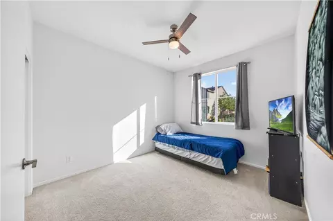 Bedroom - 220 Hass Ln, Fallbrook, CA 92028 photo 1 of 9