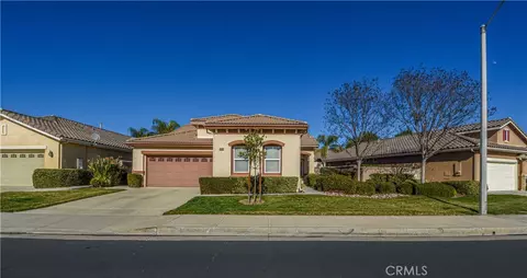 28300 Long Meadow Dr, Menifee, CA 92584