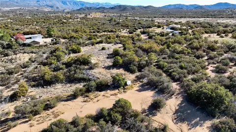 1 Chapman Rd, Anza, CA 92539 photo 9