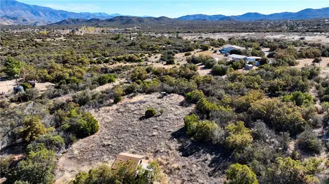 1 Chapman Rd, Anza, CA 92539