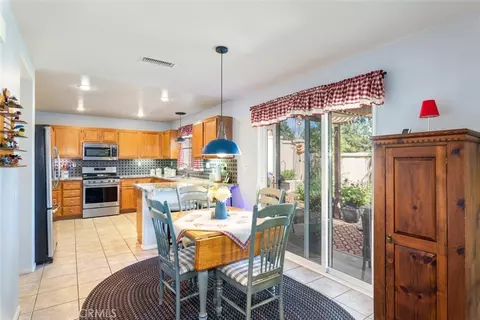 Kitchen - 31775 Sandhill, Temecula, CA 92591 photo 1 of 4