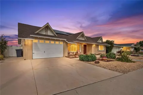 1598 Amberwood Dr, Hemet, CA 92543