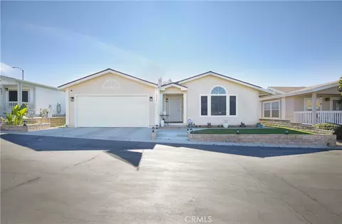 521 Bermuda Dr, Hemet, CA 92543