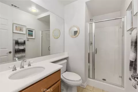 Bath - 36308 Eagle Ln, Beaumont, CA 92223 photo 1 of 2