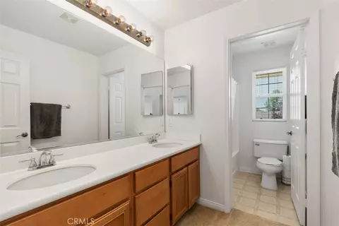 Bath - 36308 Eagle Ln, Beaumont, CA 92223 photo 2 of 2