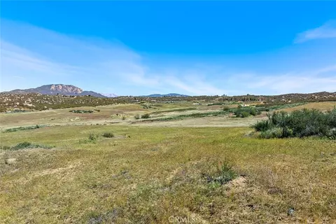 5 Sorensen Rd, Aguanga, CA 92536