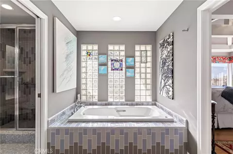 Bath - 2366 Green Vly, Fallbrook, CA 92028 photo 1 of 7