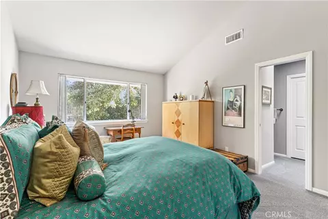 Bedroom - 2366 Green Vly, Fallbrook, CA 92028 photo 6 of 7
