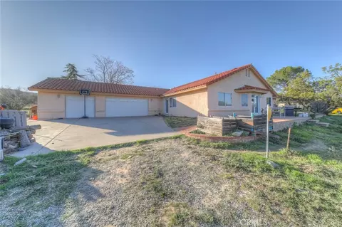 Exterior - 57775 Bailey, Anza, CA 92539 photo 5 of 8