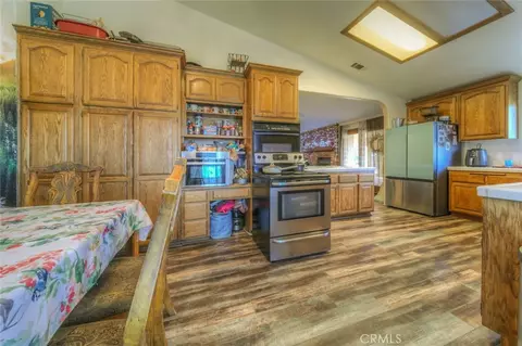 Kitchen - 57775 Bailey, Anza, CA 92539 photo 3 of 3
