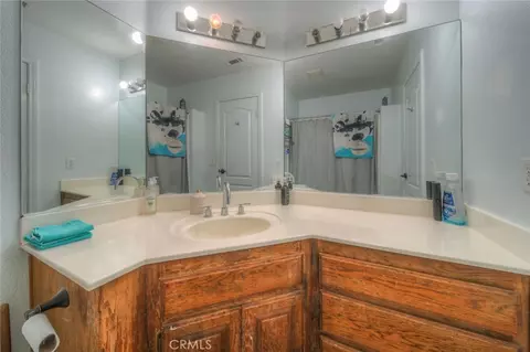Bath - 57775 Bailey, Anza, CA 92539 photo 3 of 6