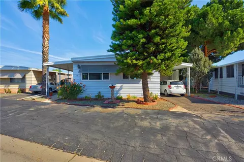 332 N Lyon Ave #67, Hemet, CA 92543