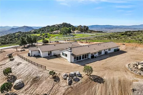 31470 Sierra Verde, Homeland, CA 92548