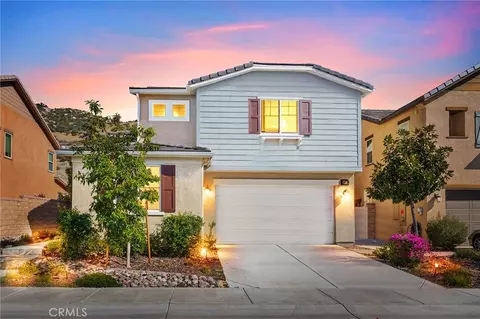 24510 Snapdragon, Lake Elsinore, CA 92532