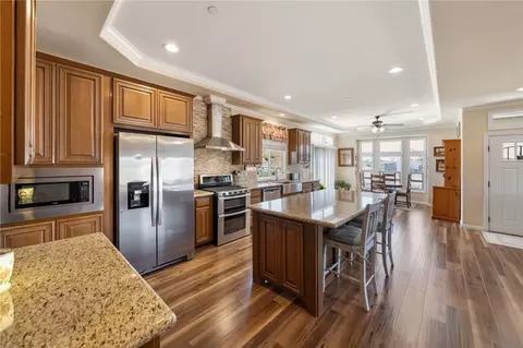 46430 De Portola Rd, Temecula, CA 92592
