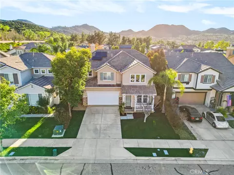 34229 Larksburg Ct, Lake Elsinore, CA 92532