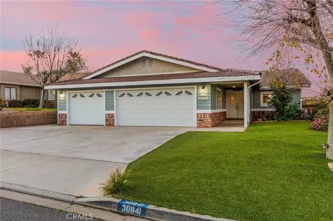 30841 Long Pt, Canyon Lake, CA 92587