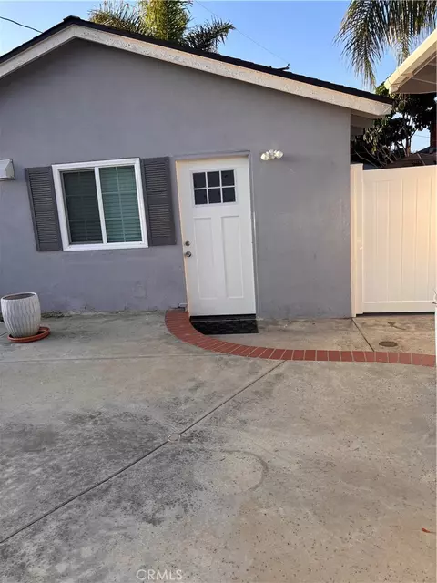 Exterior - 5604 Tower Rd, Riverside, CA 92506 photo 5 of 7