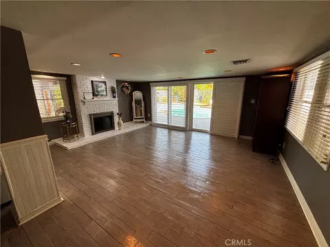 Living - 5604 Tower Rd, Riverside, CA 92506 photo 4 of 5