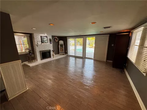 Living - 5604 Tower Rd, Riverside, CA 92506 photo 3 of 4