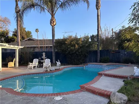Exterior - 5604 Tower Rd, Riverside, CA 92506 photo 7 of 7