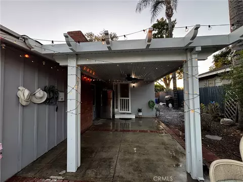 Exterior - 5604 Tower Rd, Riverside, CA 92506 photo 2 of 7
