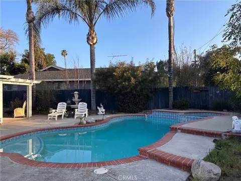 Exterior - 5604 Tower Rd, Riverside, CA 92506 photo 7 of 7