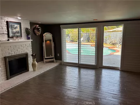 Living - 5604 Tower Rd, Riverside, CA 92506 photo 3 of 5