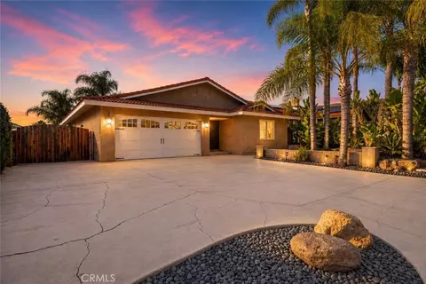 30205 Channel Way, Canyon Lake, CA 92587