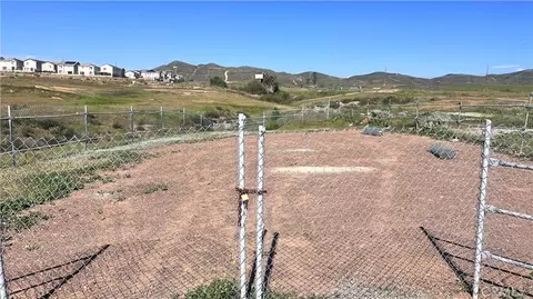 0 Cole, Lake Elsinore, CA 92530