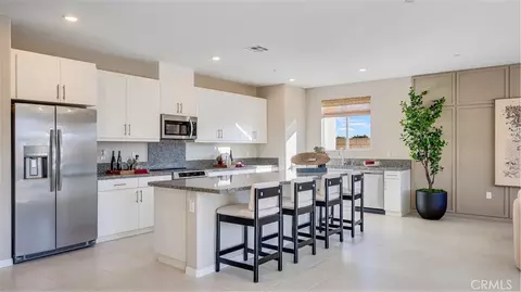 14167 Rollins St, Hesperia, CA 92345