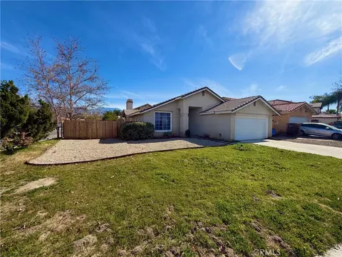 1603 Arroyo Viejo Dr, San Jacinto, CA 92583