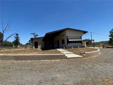 21705 John St, Perris, CA 92570 photo 2