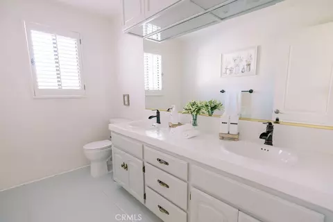Bath - 37450 Downey Rd, Temecula, CA 92592 photo 7 of 7