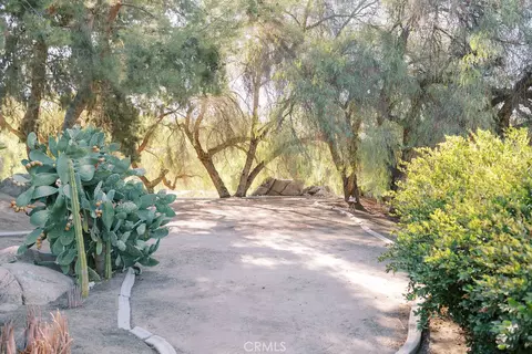 Exterior - 37450 Downey Rd, Temecula, CA 92592 photo 7 of 12