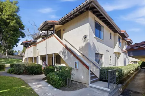 980 Lupine Hills Dr #83, Vista, CA 92081