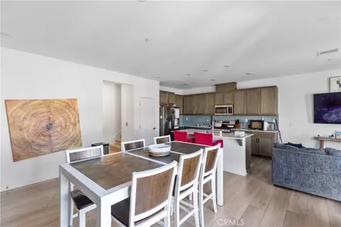 Dining - 35238 Blossom, Fallbrook, CA 92028 photo 2 of 2