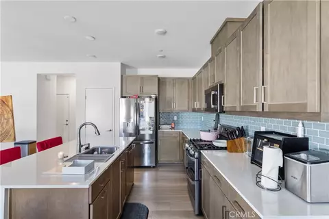 Kitchen - 35238 Blossom, Fallbrook, CA 92028 photo 3 of 4