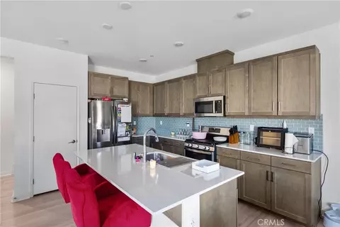Kitchen - 35238 Blossom, Fallbrook, CA 92028 photo 2 of 4