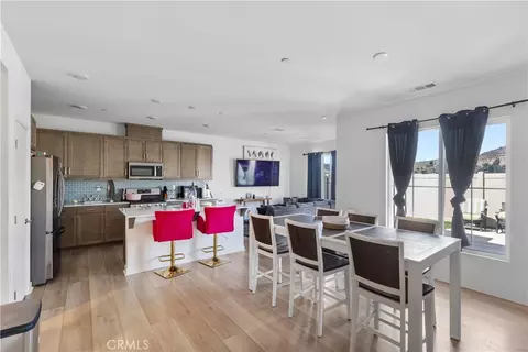 Dining - 35238 Blossom, Fallbrook, CA 92028 photo 1 of 2