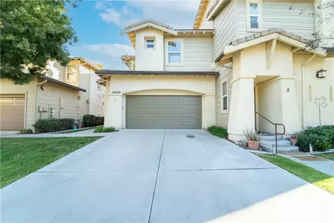 25056 Driftoak, Murrieta, CA 92562