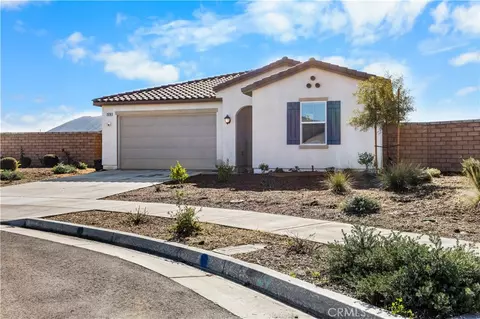 29238 Shane Ct, Winchester, CA 92596