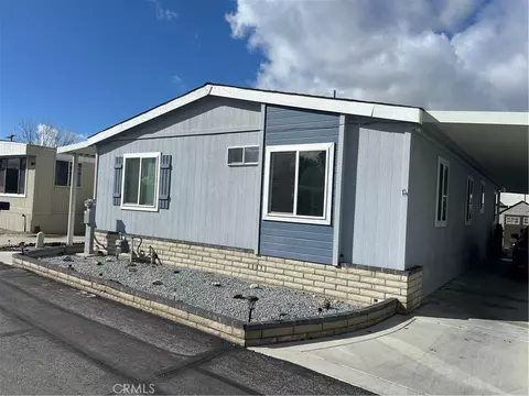 655 E Main St #39, San Jacinto, CA 92583 photo 2